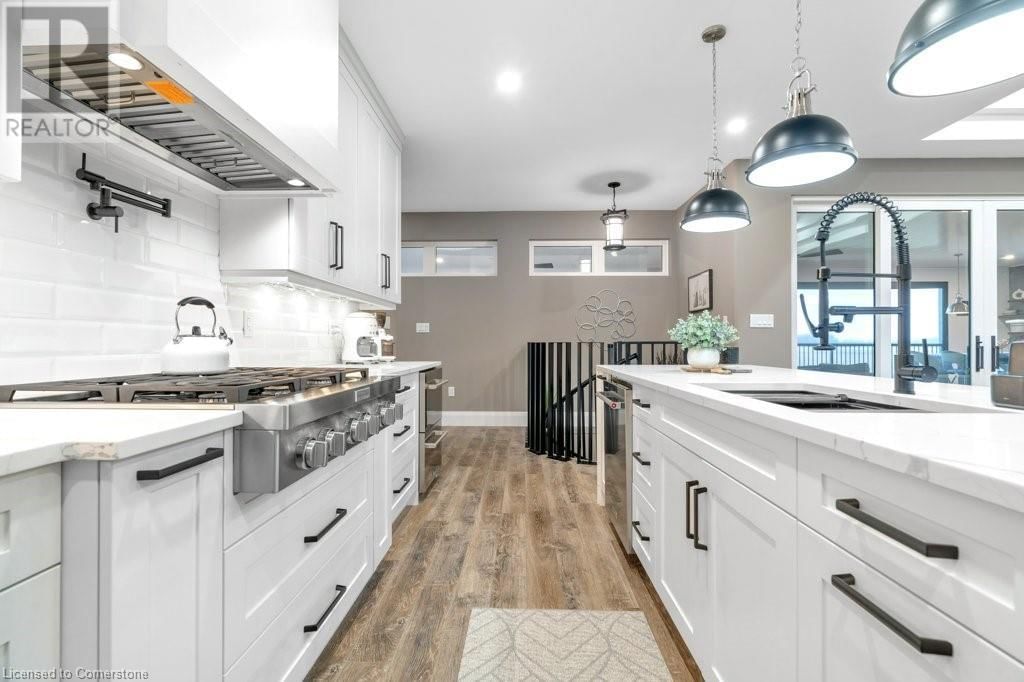 43711 ADELAIDE STREET Image 10