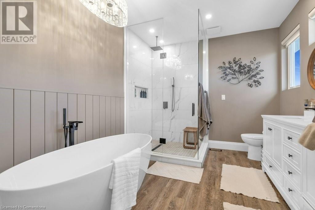 43711 ADELAIDE STREET Image 15