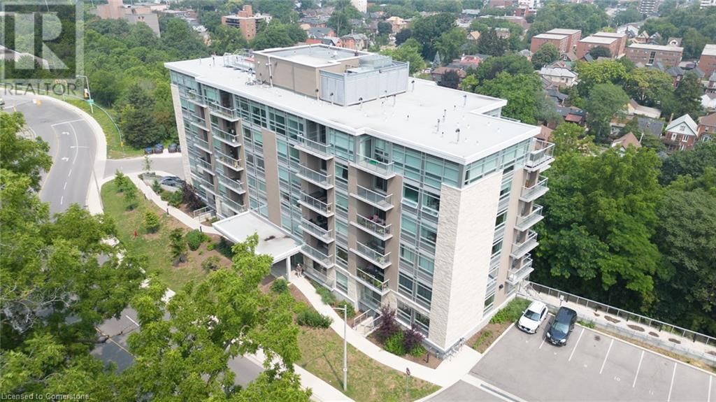 510 - 455 CHARLTON AVENUE EAST Image 16