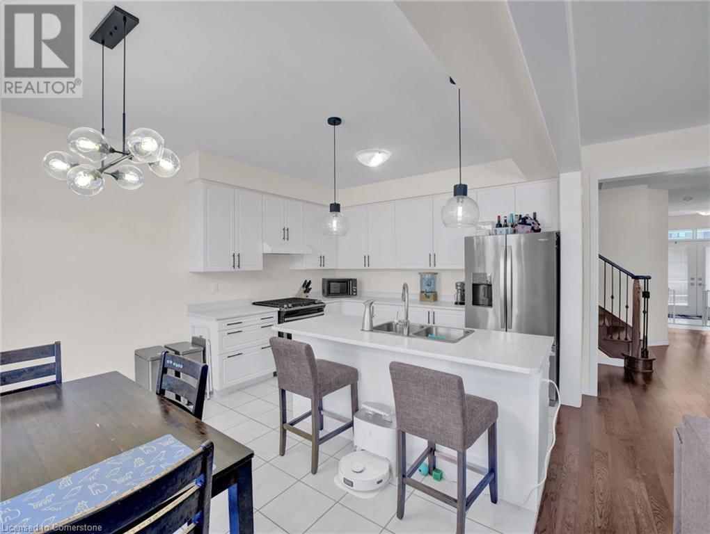 66 LILLIAN WAY Image 16
