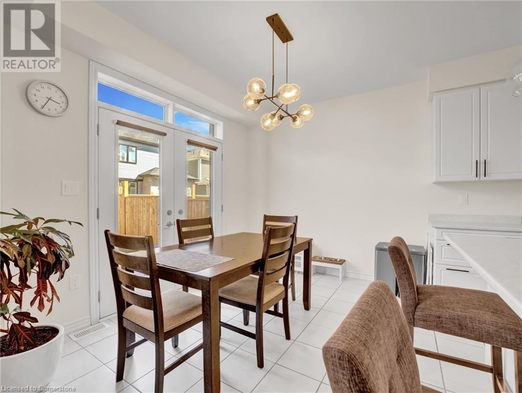 66 LILLIAN WAY Image 19