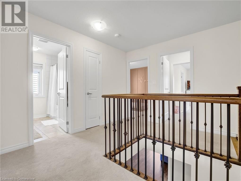 66 LILLIAN WAY Image 23