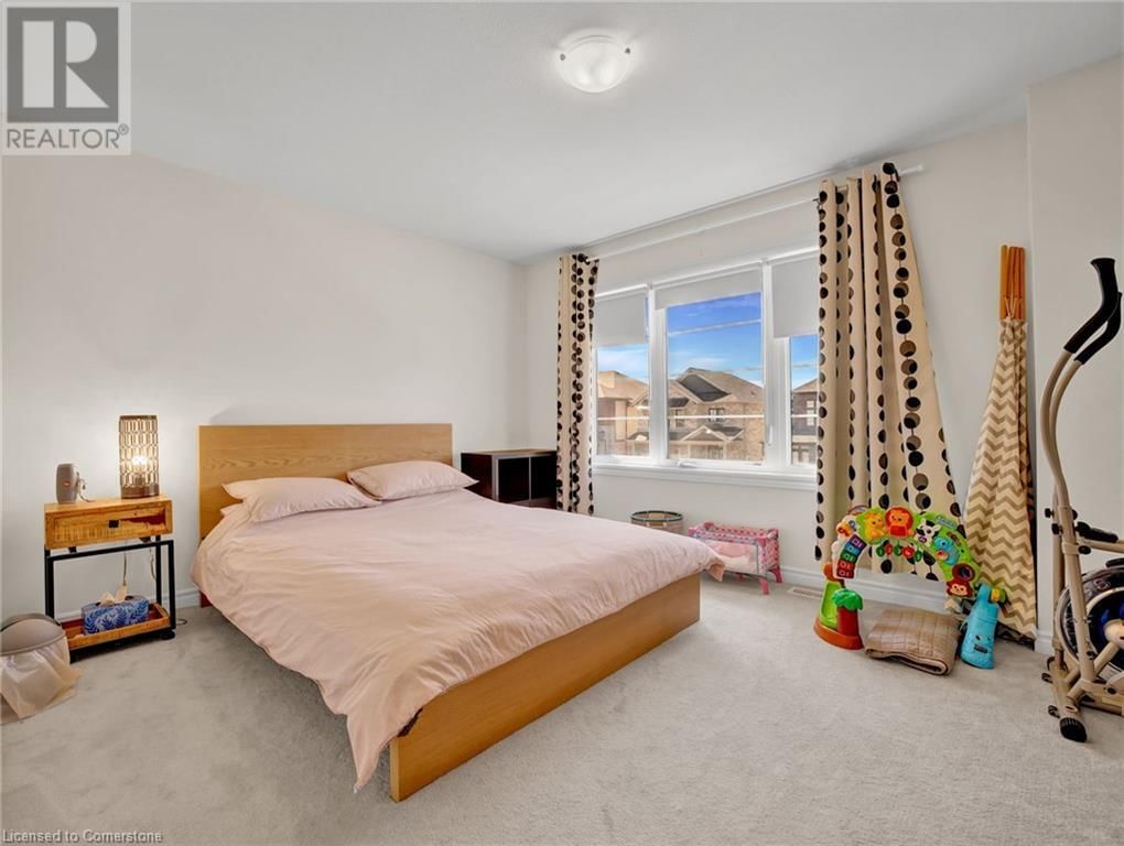 66 LILLIAN WAY Image 28