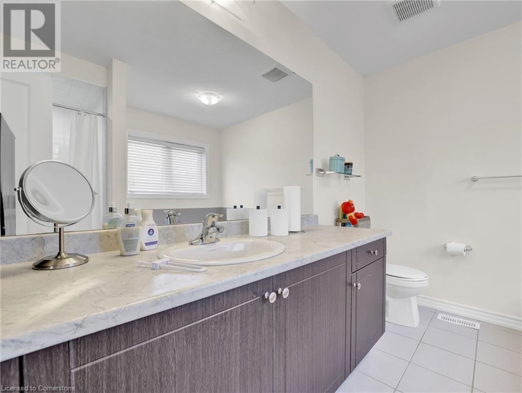 66 LILLIAN WAY Image 36