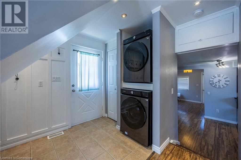 12 PANSY AVENUE Image 2