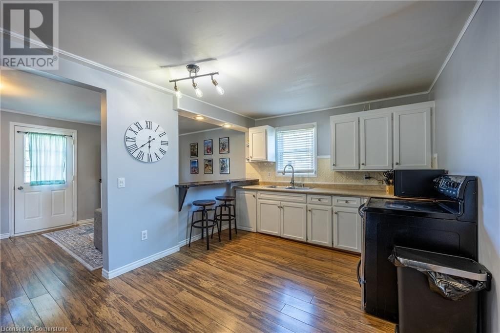 12 PANSY AVENUE Image 7