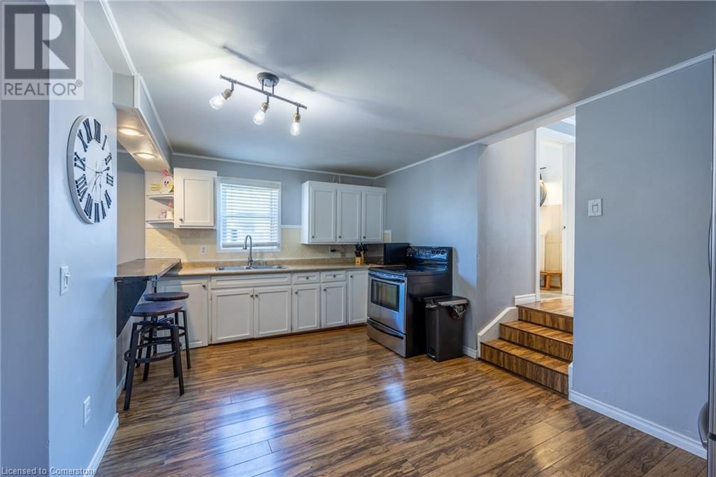 12 PANSY AVENUE Image 8