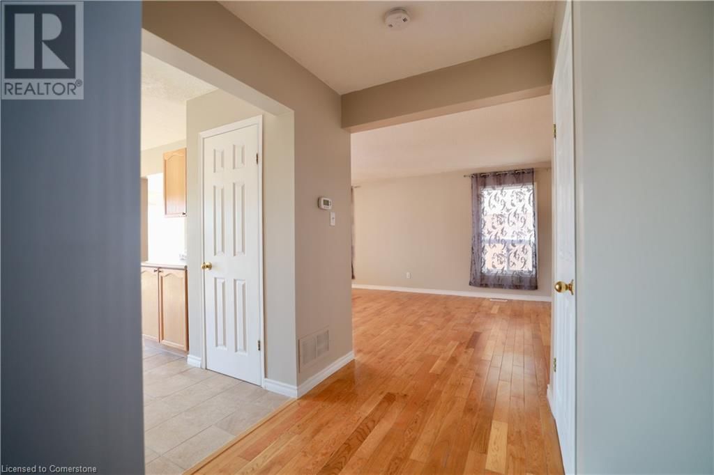 747 KARLSFELD ROAD Image 13