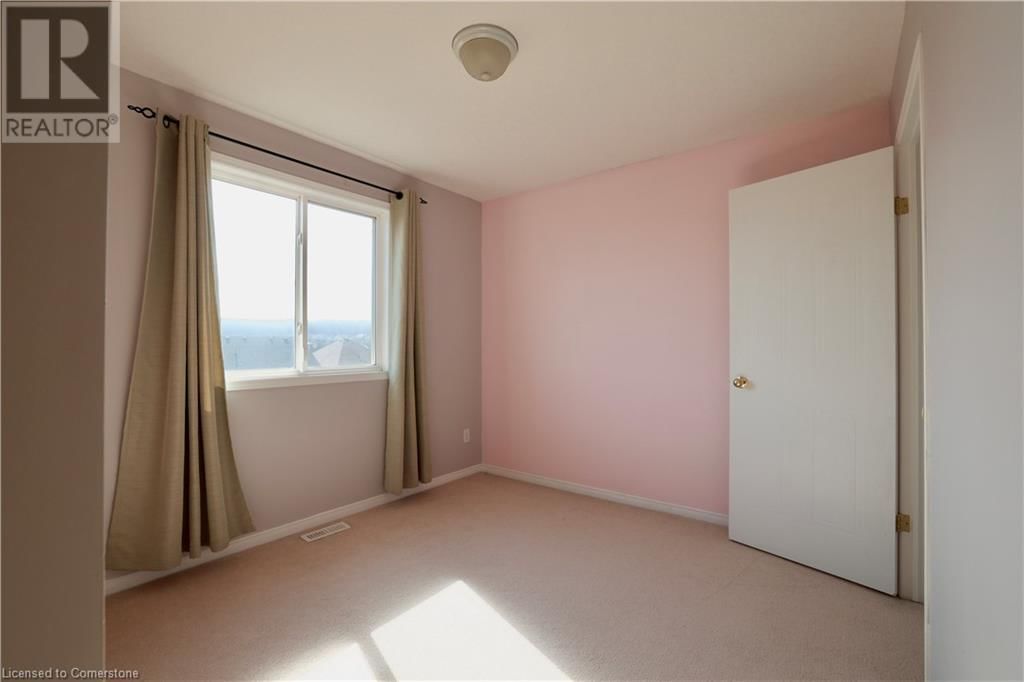747 KARLSFELD ROAD Image 37