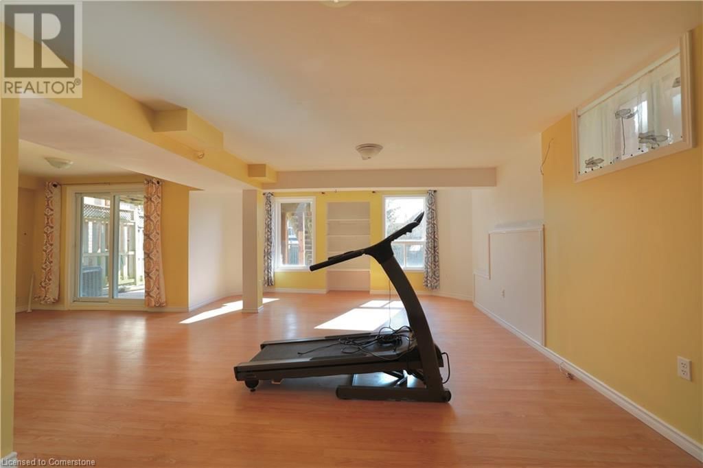 747 KARLSFELD ROAD Image 40