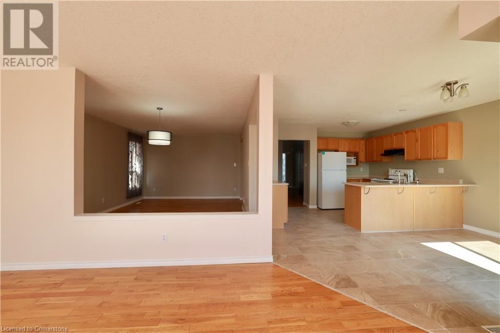 747 KARLSFELD ROAD Image 6
