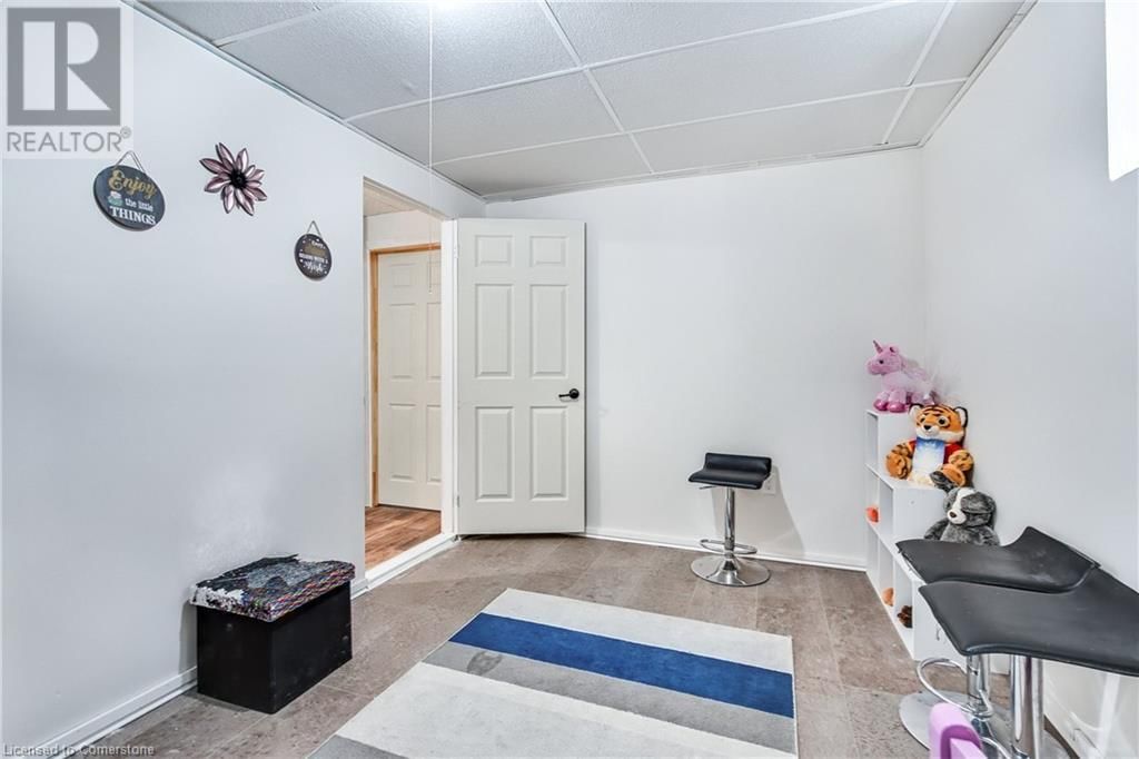 96 ANASTASIA BOULEVARD Image 29
