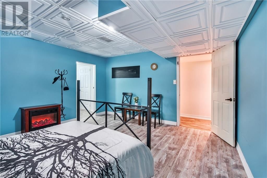 96 ANASTASIA BOULEVARD Image 31