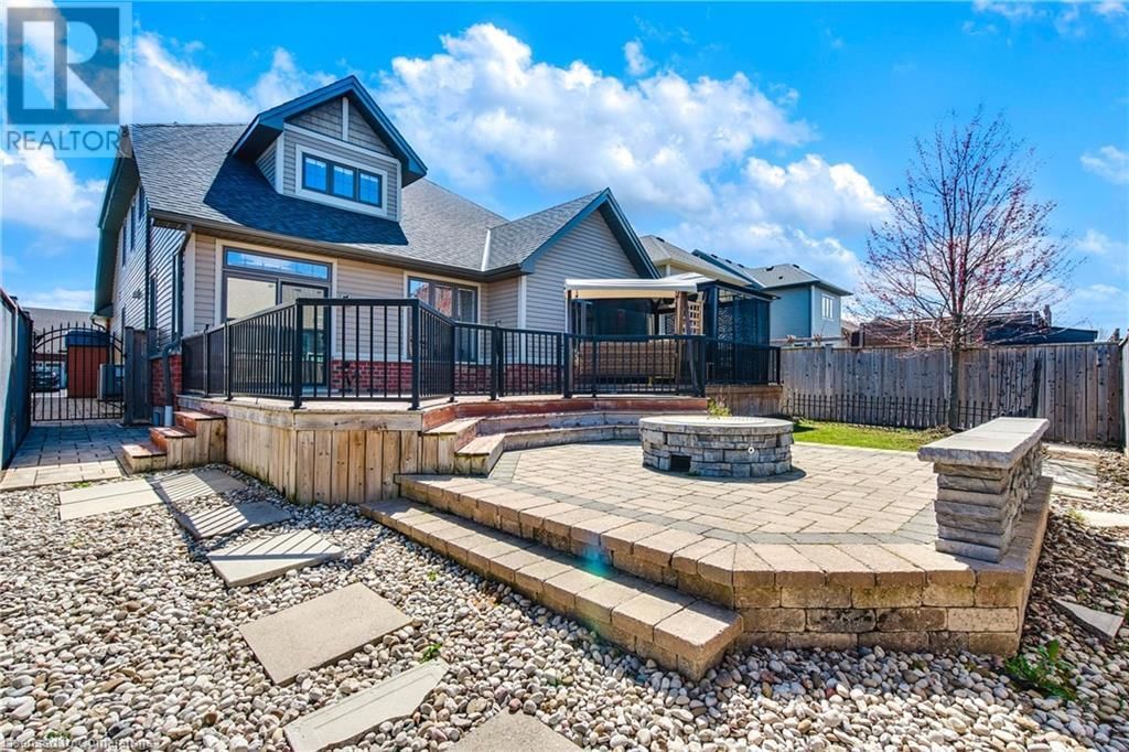 96 ANASTASIA BOULEVARD Image 36
