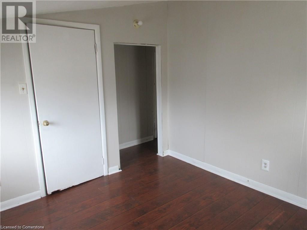 205 KENILWORTH AVENUE NORTH Image 31