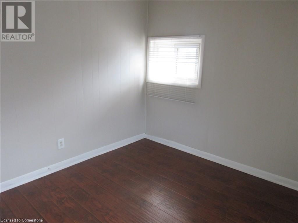 205 KENILWORTH AVENUE NORTH Image 32