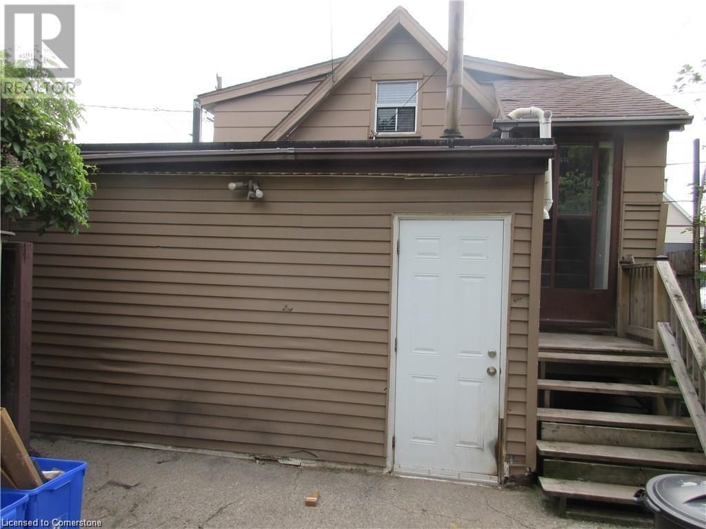 205 KENILWORTH AVENUE NORTH Image 35