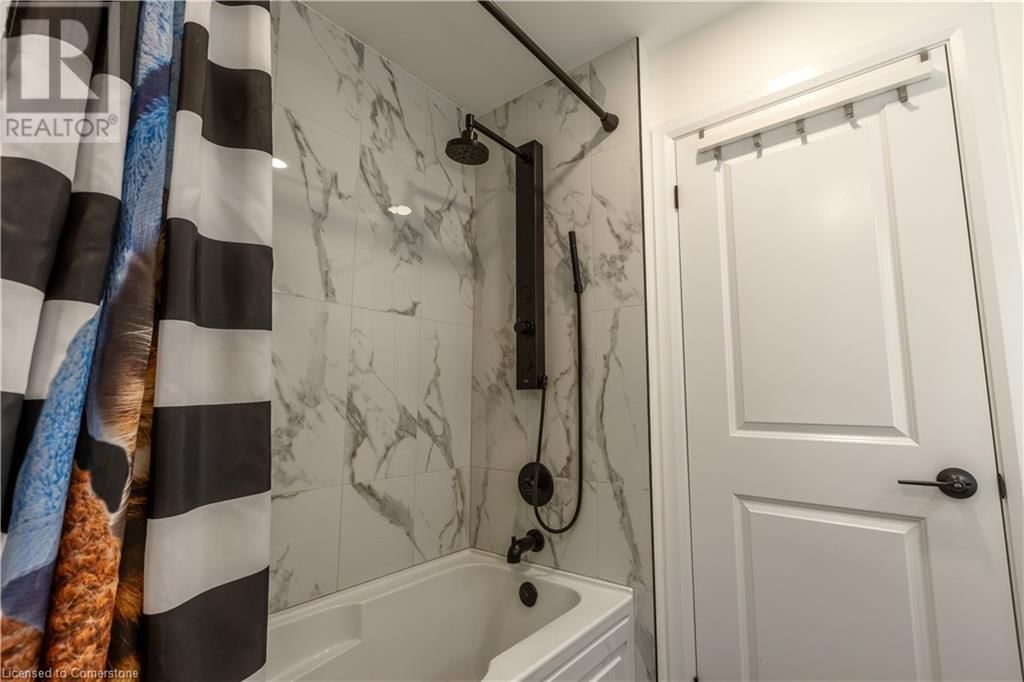 5 JUNEBERRY ROAD Image 25