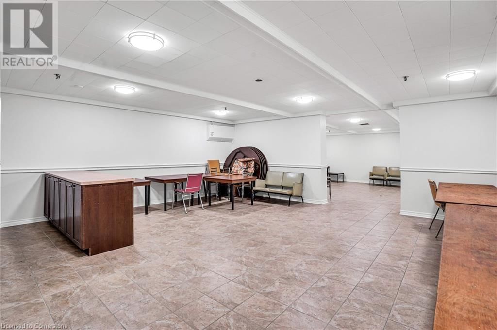809 - 225 HARVARD PLACE Image 38