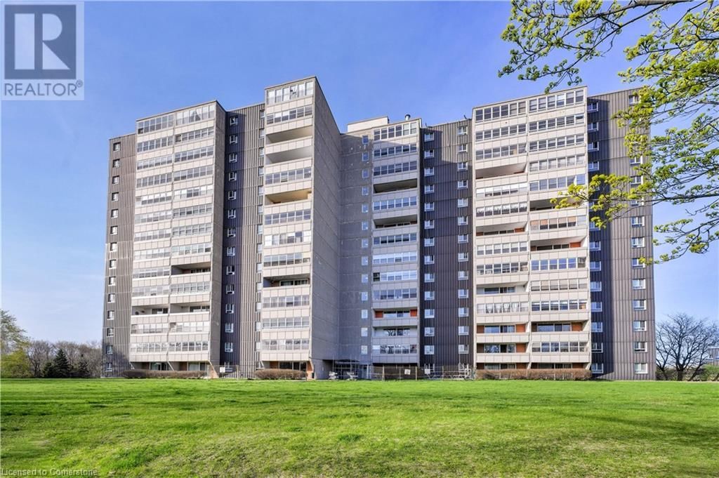 809 - 225 HARVARD PLACE Image 47