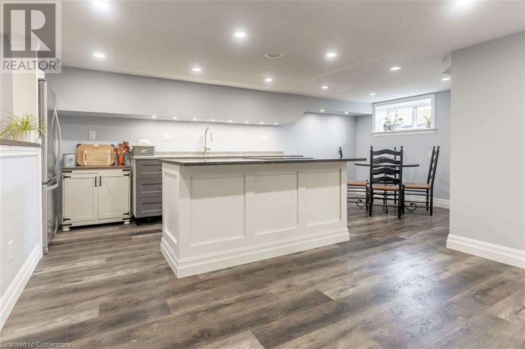 3380 SECOND AVENUE Image 26