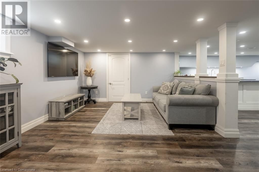 3380 SECOND AVENUE Image 30