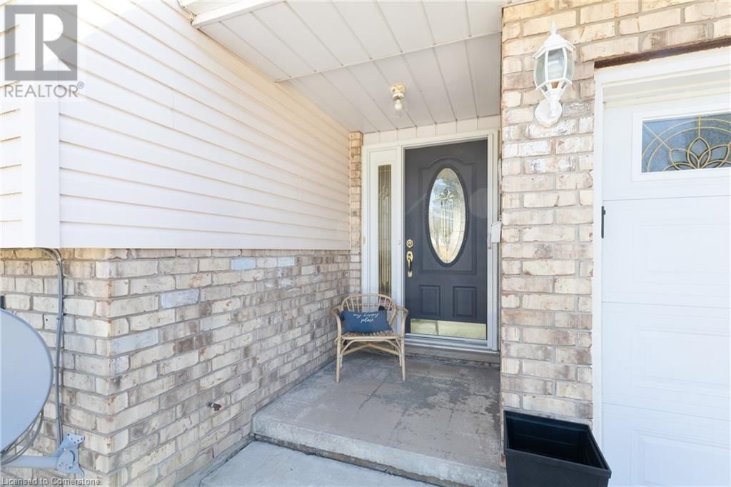 20 THOMPSON DRIVE Image 4