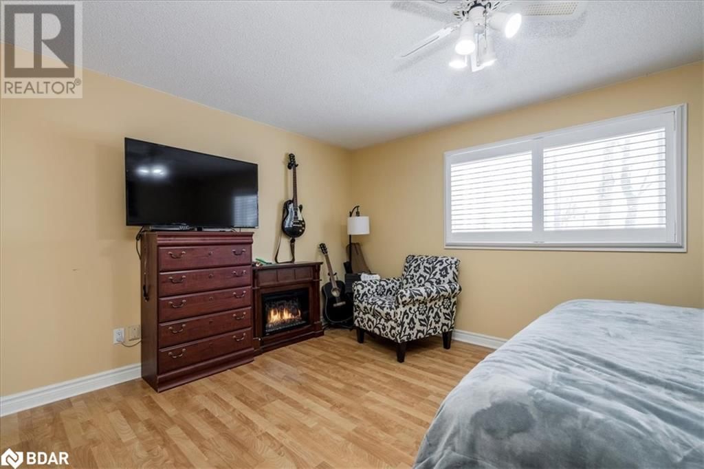 107 BROWN STREET Image 11
