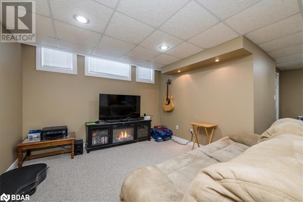 107 BROWN STREET Image 21