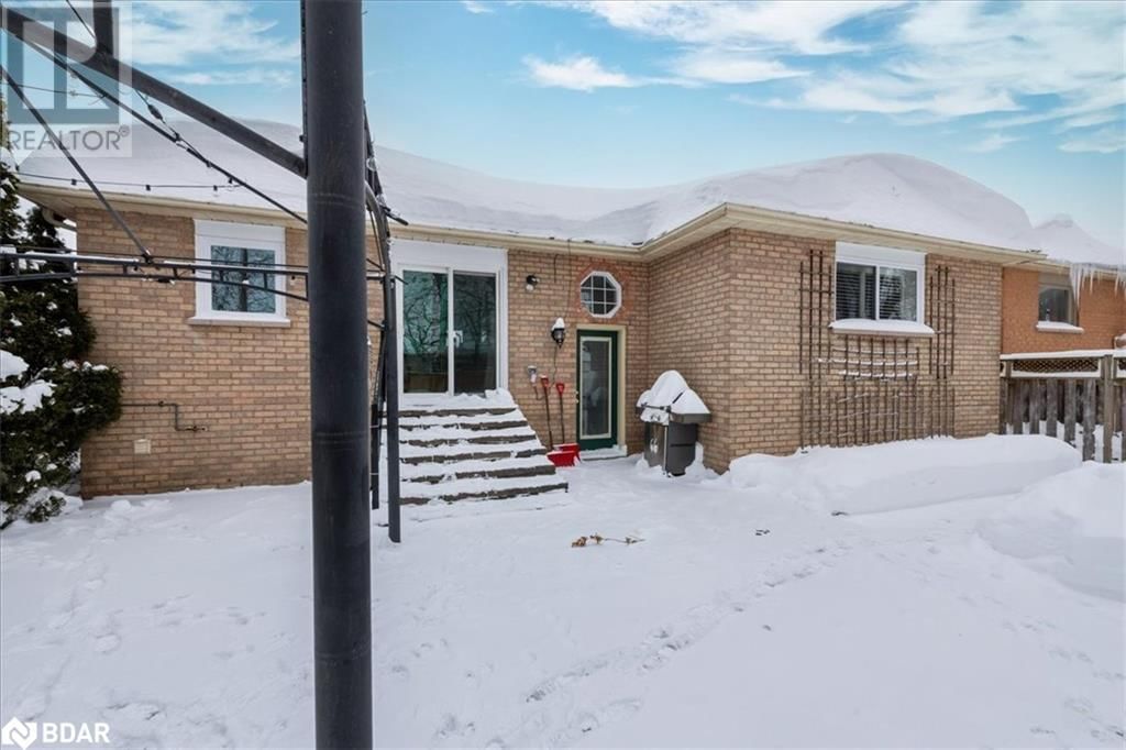 107 BROWN STREET Image 29