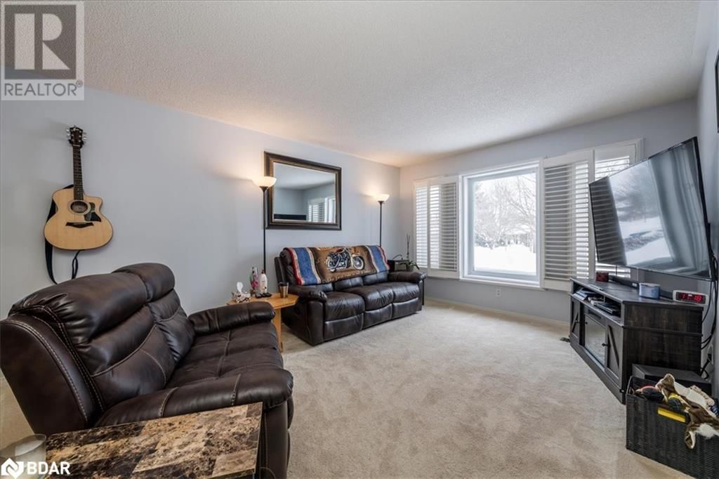 107 BROWN STREET Image 5
