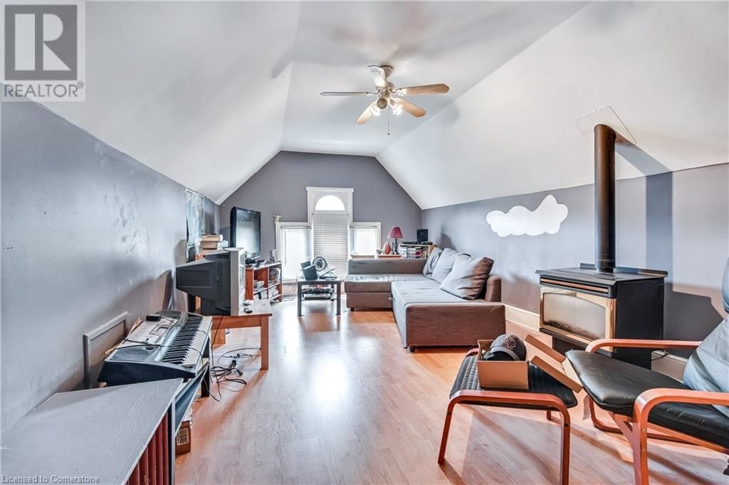 204 HERKIMER STREET Image 26