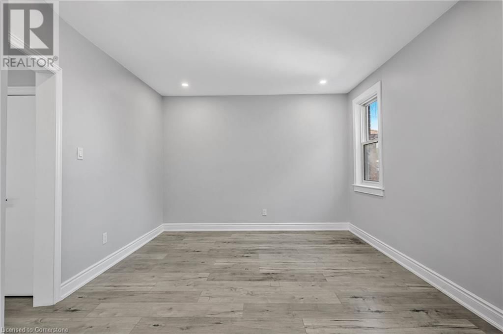 146 CRAIGROYSTON ROAD Image 16