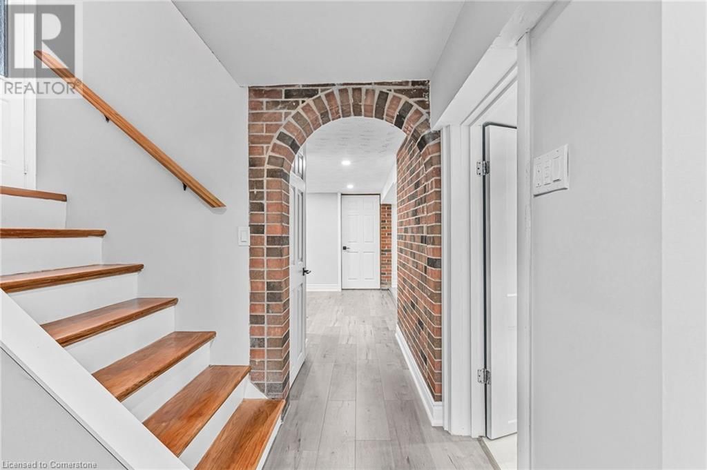 146 CRAIGROYSTON ROAD Image 31