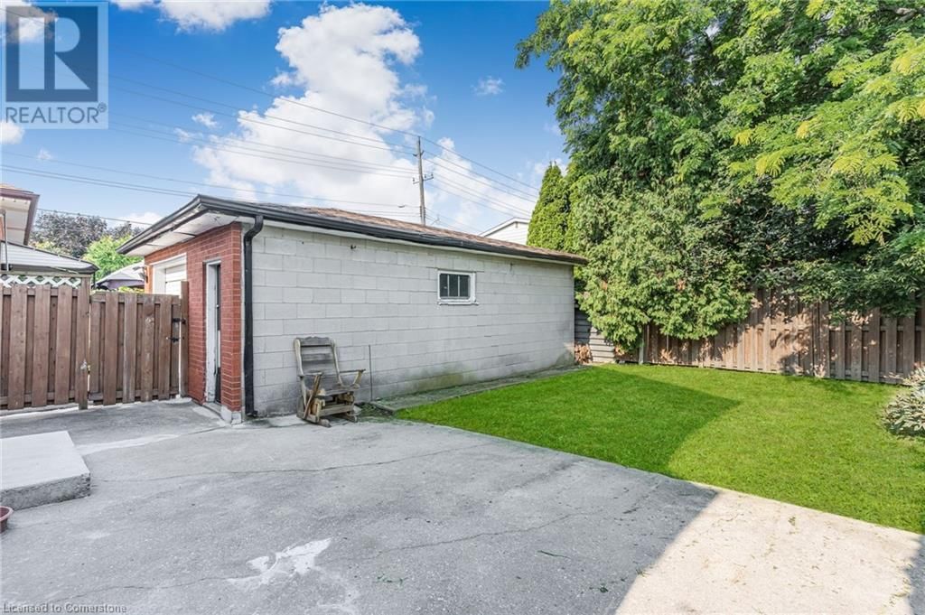 146 CRAIGROYSTON ROAD Image 41