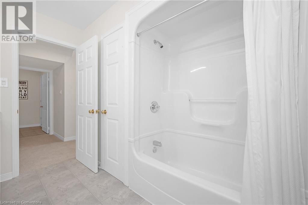 10 - 4275 MILLCROFT PARK DRIVE Image 26