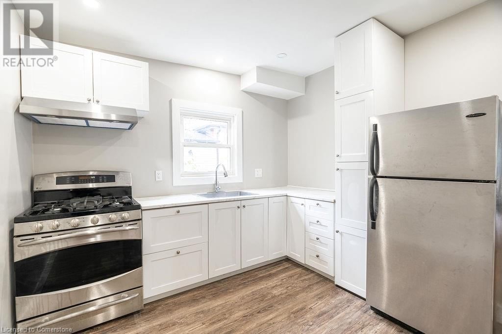 354 SPRUCE STREET Image 23