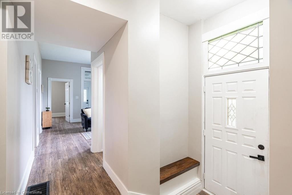 354 SPRUCE STREET Image 24