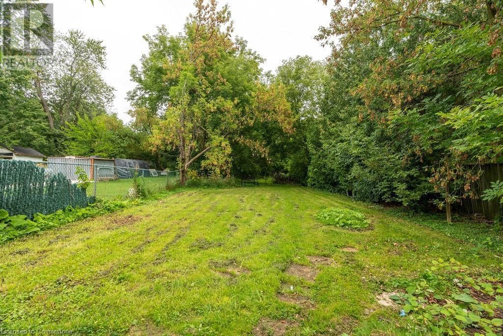 354 SPRUCE STREET Image 39
