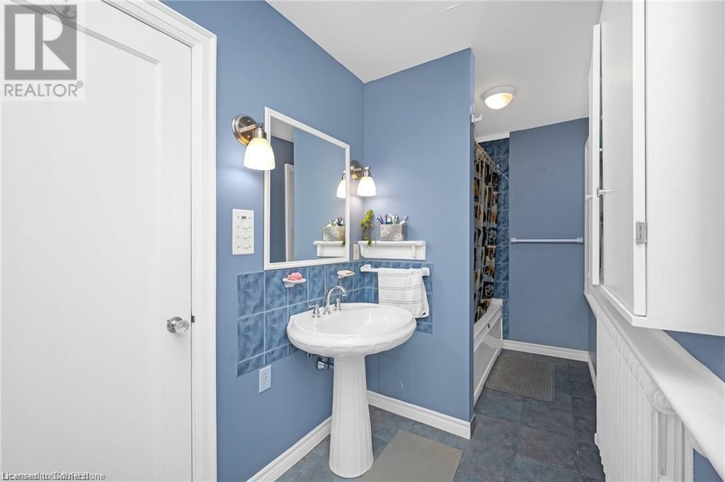 2317 LAKESHORE ROAD Image 23