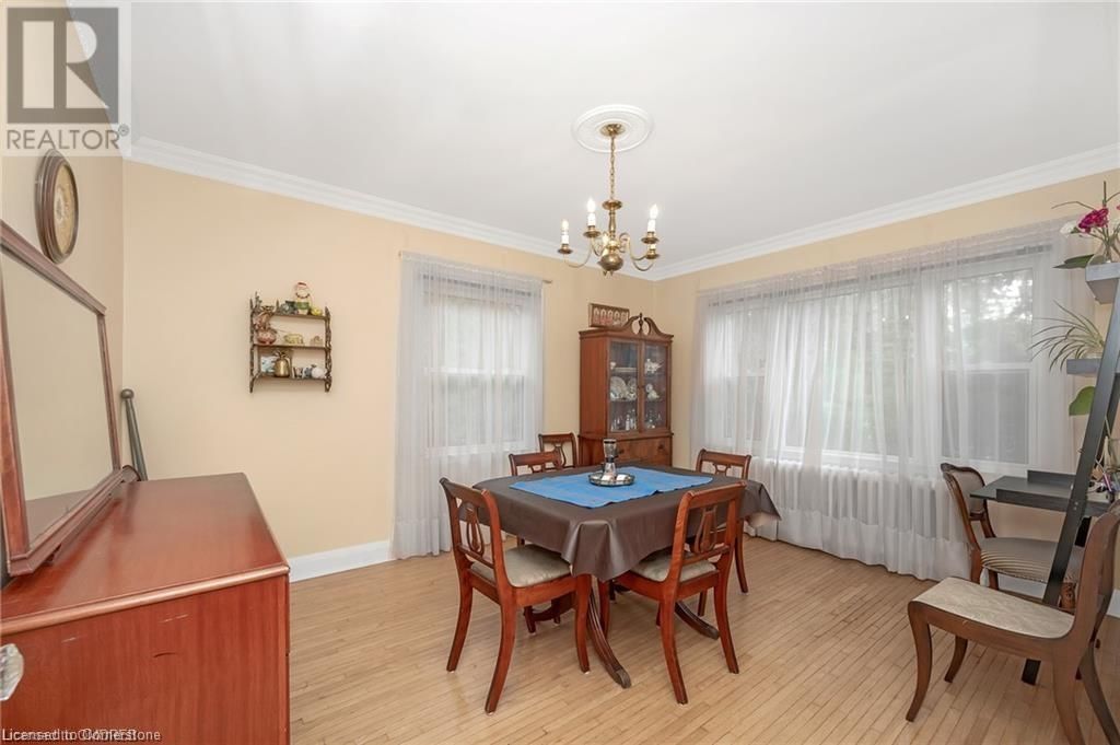 2317 LAKESHORE ROAD Image 9