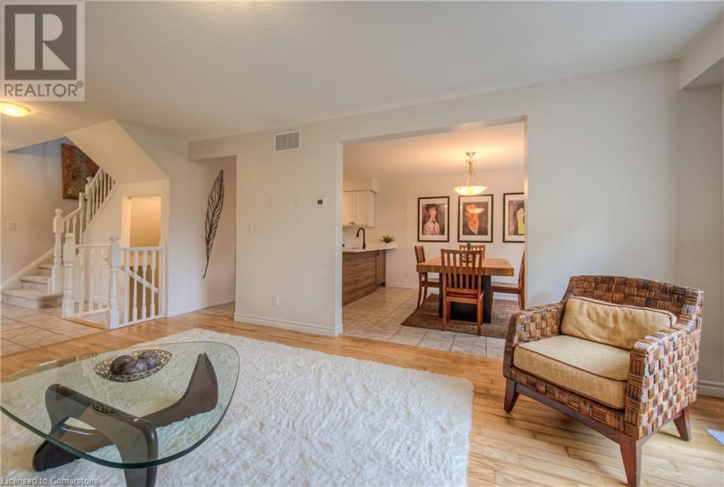 511 MARINER DRIVE Image 13