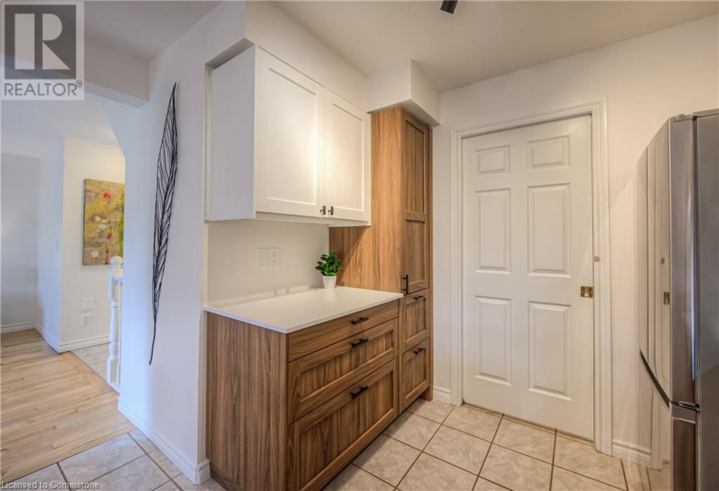 511 MARINER DRIVE Image 19
