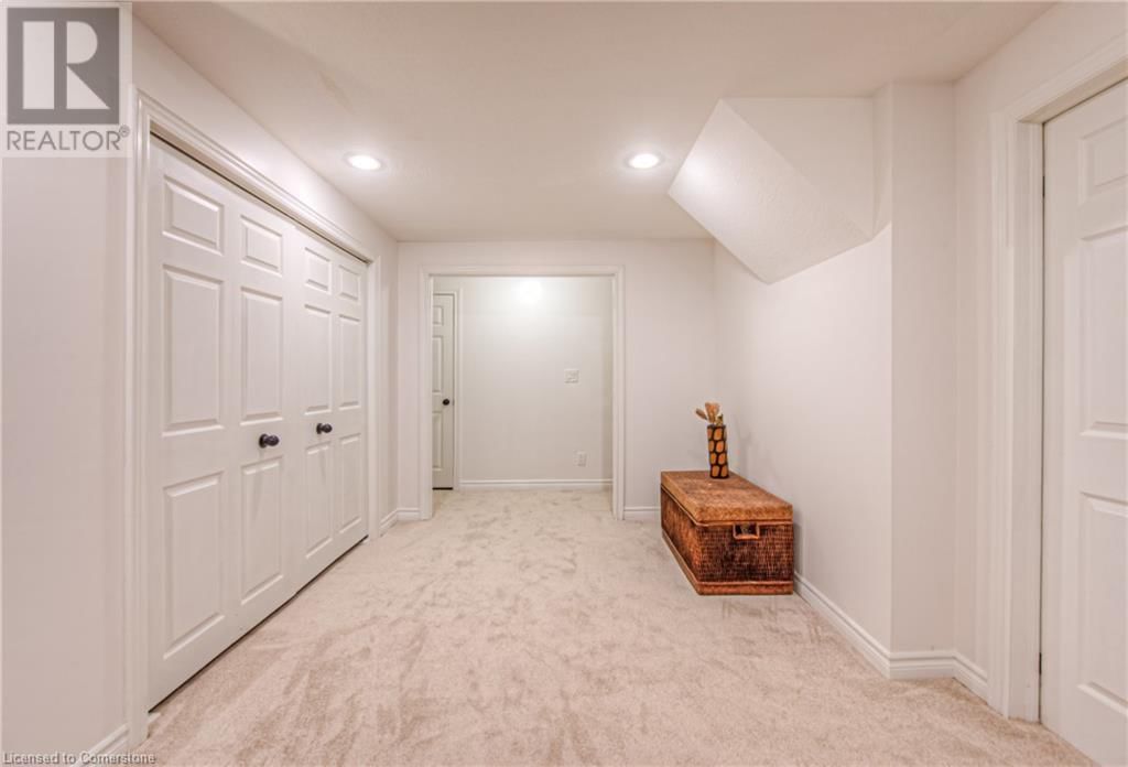 511 MARINER DRIVE Image 37
