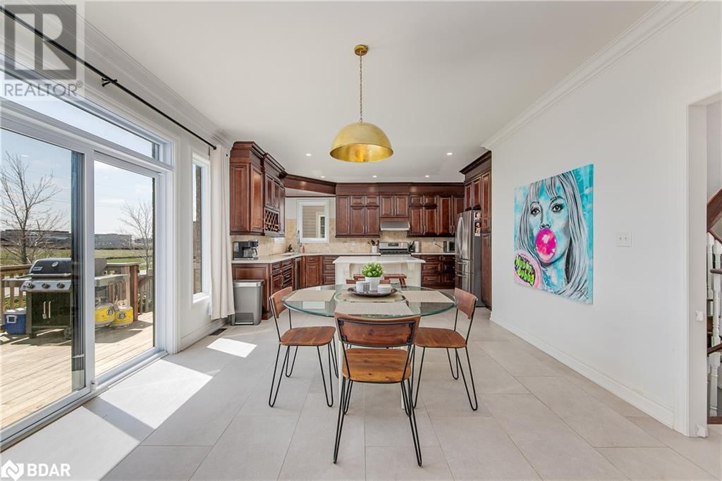 108 SUCCESSION CRESCENT Image 15