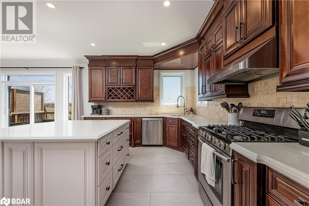 108 SUCCESSION CRESCENT Image 6