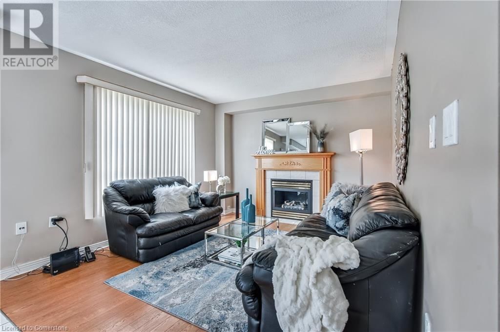 24 DIAMOND COURT Image 12