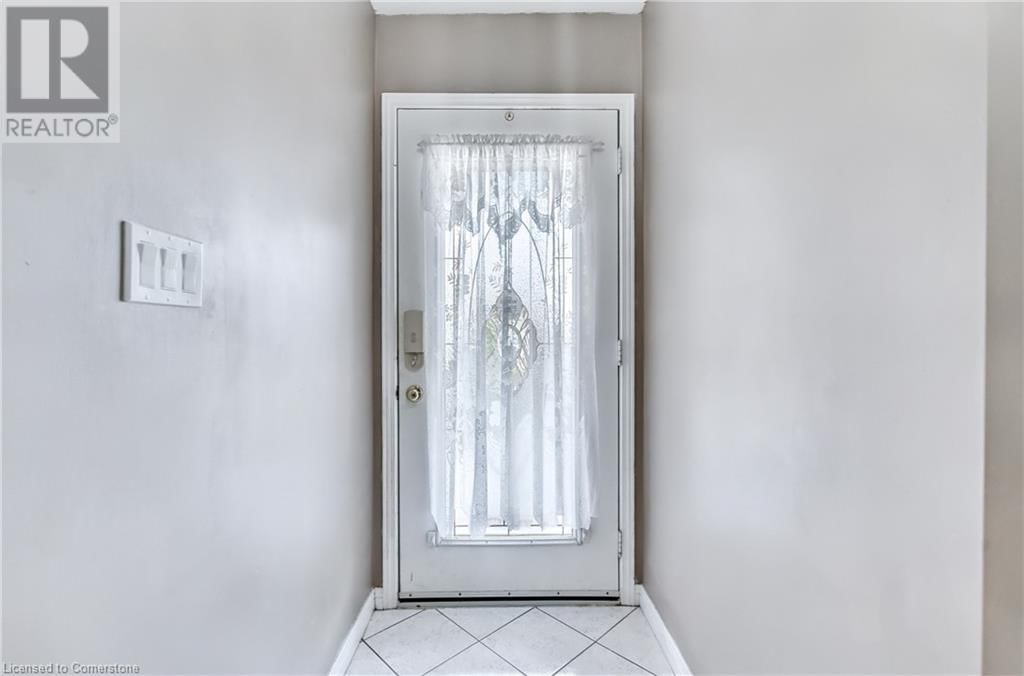 24 DIAMOND COURT Image 4