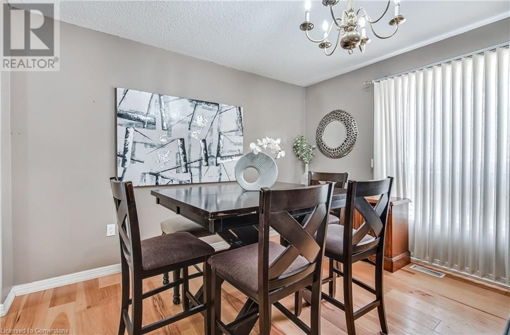 24 DIAMOND COURT Image 8