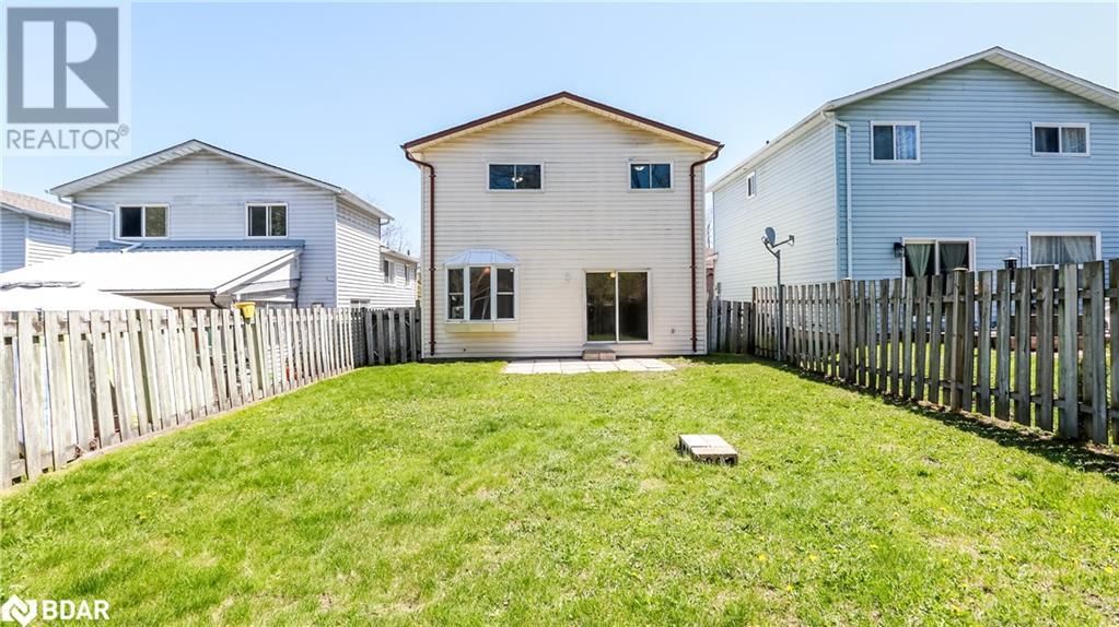 82 MELINDA CRESCENT Image 7